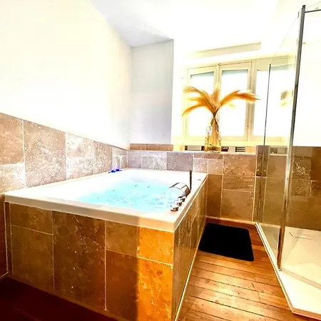 Secrete Les Petits Plaisirs Bed & Breakfast Angers