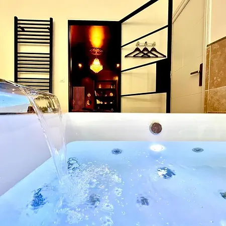 Secrete Les Petits Plaisirs 3* Angers