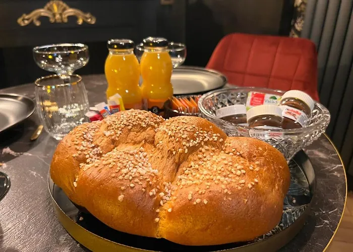 Secrete Les Petits Plaisirs Bed & Breakfast